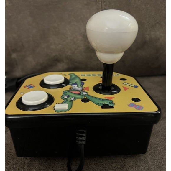 Namco Plug 'N Play Mini PAC-Man 5-in-1 Tv Game & Frogger Arcade TV Plug-n-Play - Picture 4 of 9